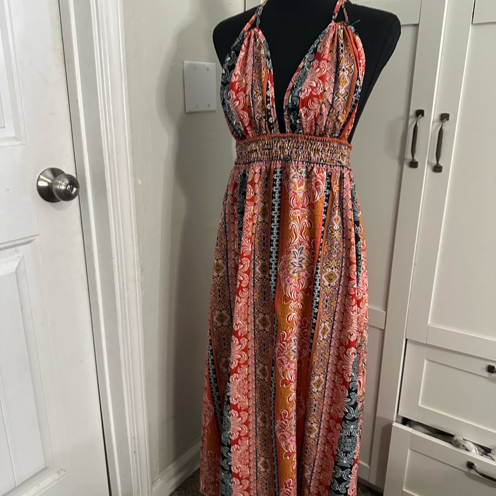 Elegant Multicolor Halter Maxi Dress